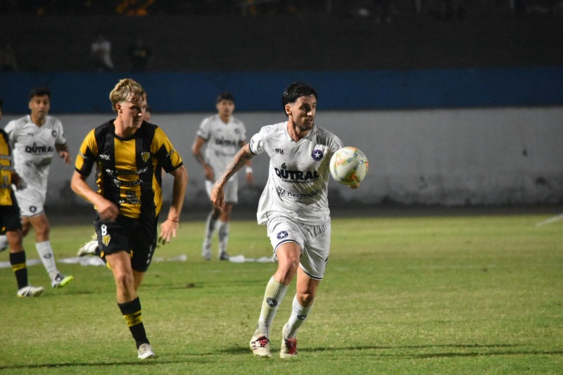 Vuelve el de los golazos: Nadir Hadad es refuerzo de Racing